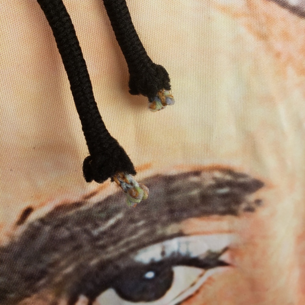 Tupac Shakur Graphic Hoodie Shirt - Picture 5 of 6